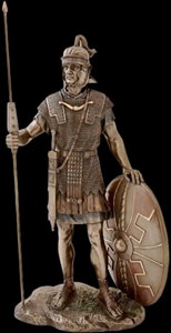 Romersk legionær figur bronze belagt polyresin med pilum og ovalt skjold